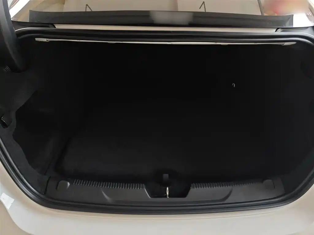 JAGUAR XEL