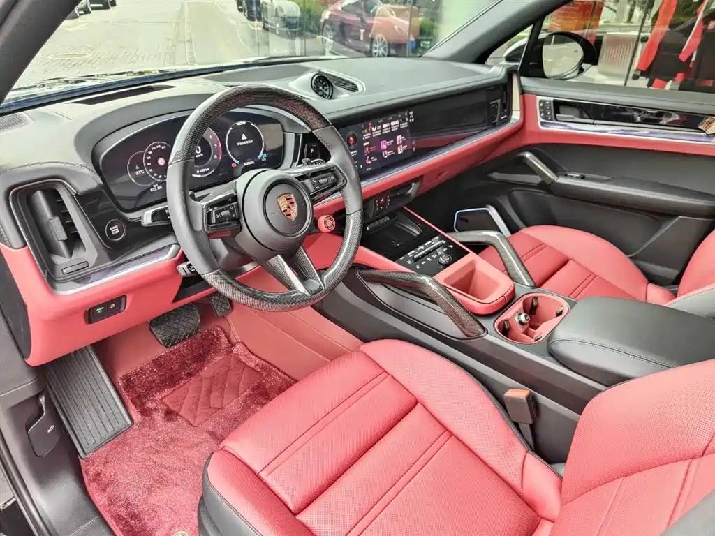 Porsche Cayenne 2025 Cayenne 3.0T Dream Chaser Edition фото 11