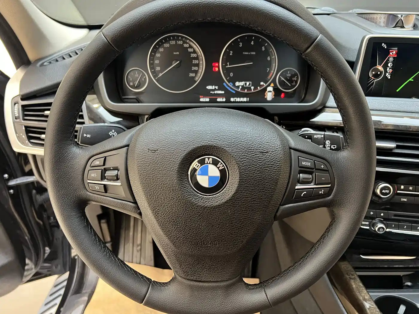 BMW X5 (Import) 2015 xDrive28i фото 9