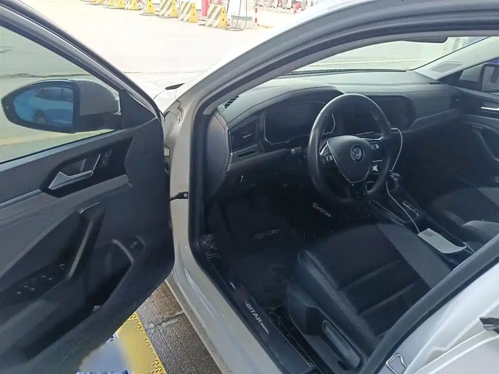 Volkswagen Sagitar 2021 280TSI DSG Comfort Smart Connect Edition фото 14