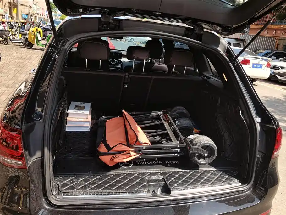 Mercedes-Benz GLC 2022 Facelift III GLC 260 L 4MATIC Dynamic фото 4