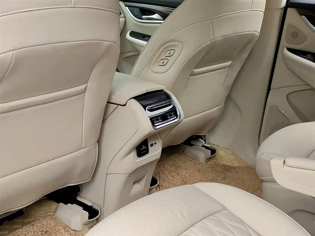Buick Enclave 2022 652T 4WD Avenir 6-Seater фото 9