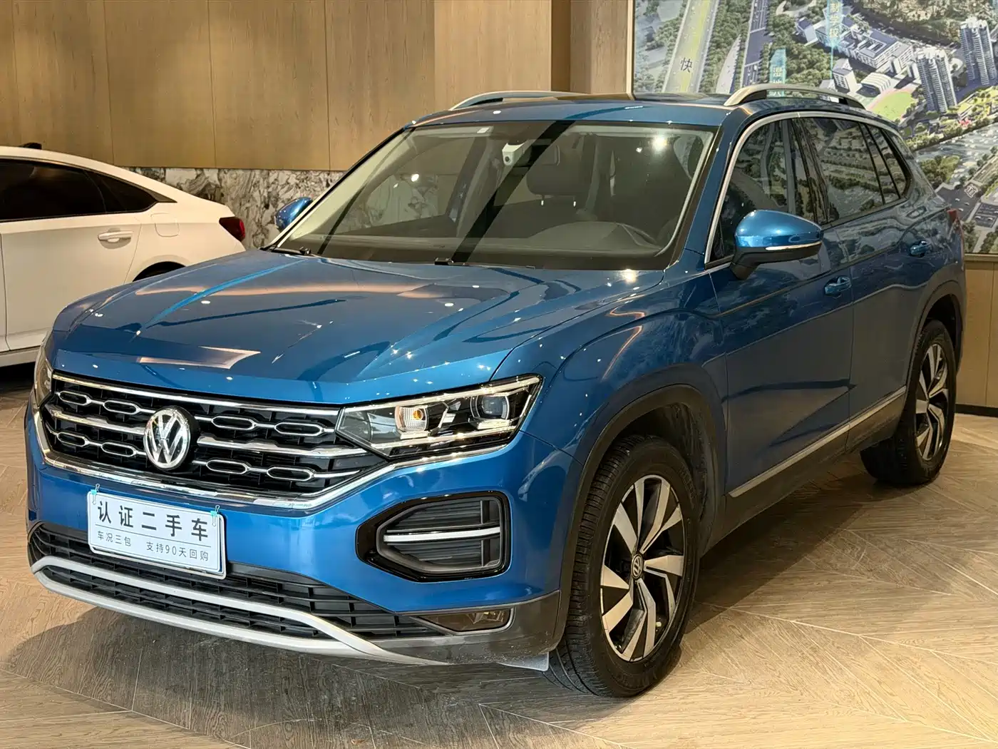 Фото 1 - Volkswagen Tayron