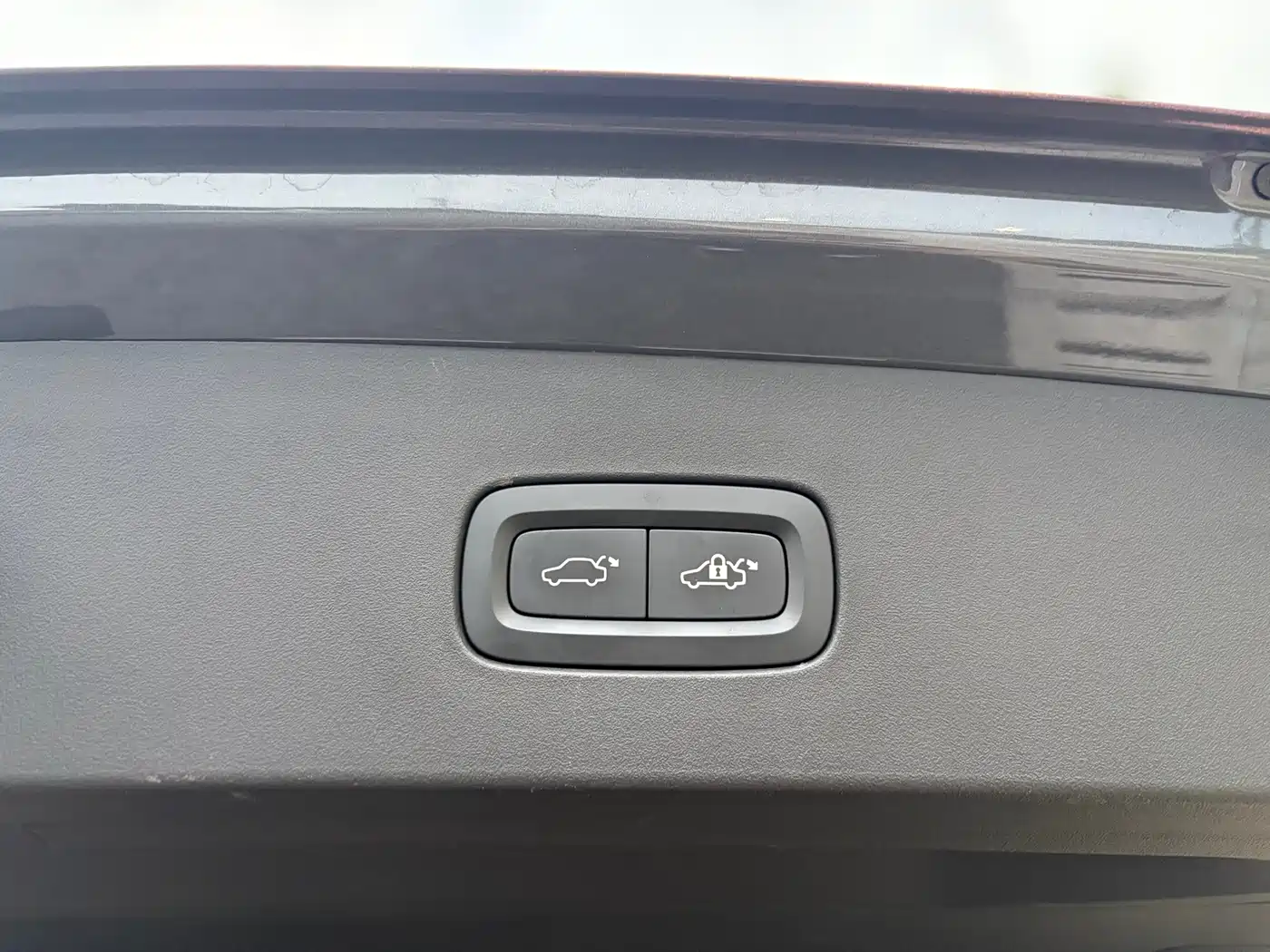 Lynk & Co 06 2020 1.5T Halo фото 19
