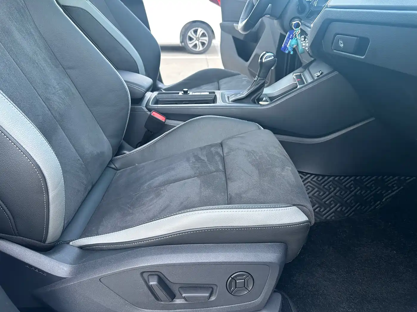 Audi Q3 2022 35 TFSI Progressive Dynamic фото 10