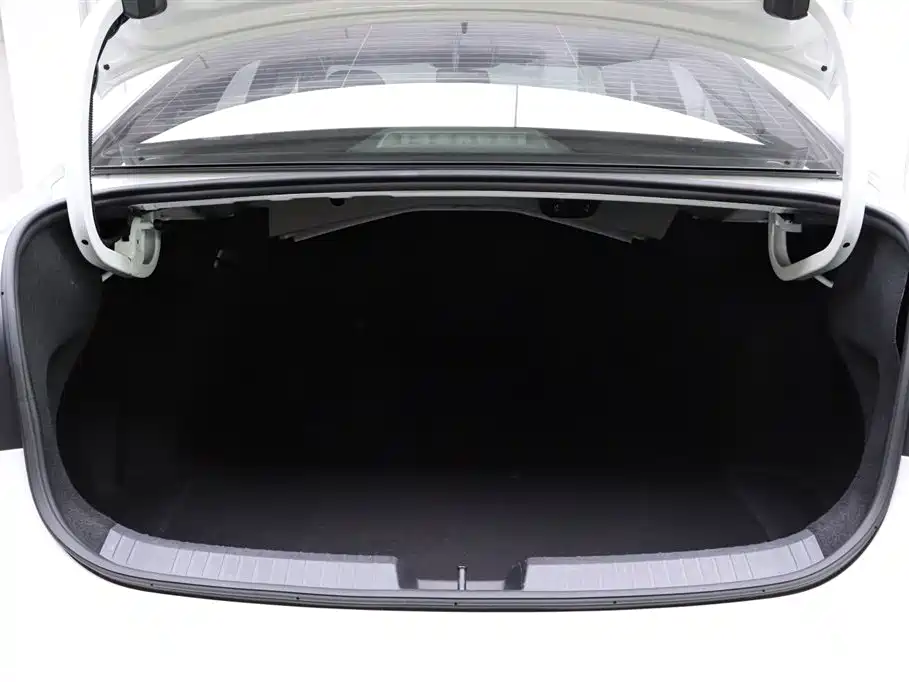 Volkswagen Sagitar 2021 280TSI DSG Comfort Smart Connect Edition фото 30