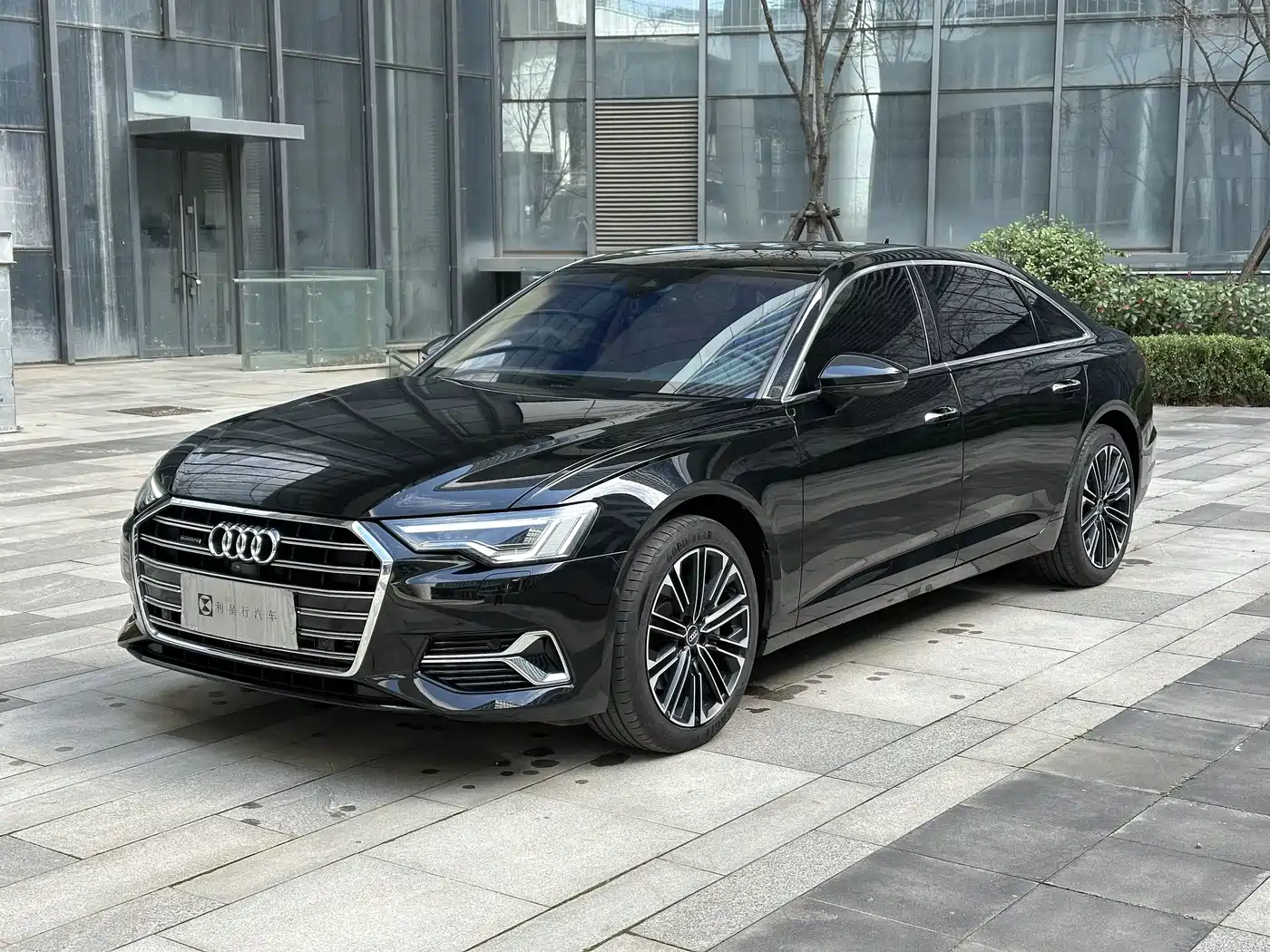 Audi A6L 2024 45 TFSI quattro Premium Elegance фото 2