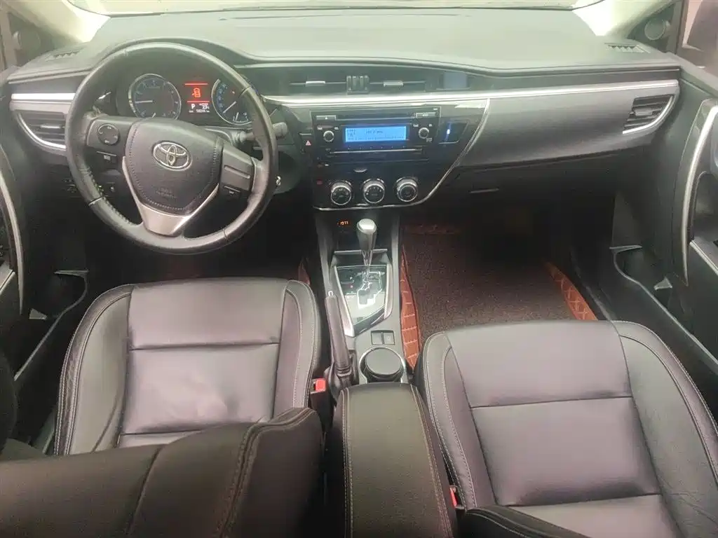 Toyota Corolla 2017 Model 1.2T CVT GL-i Leather Edition фото 5
