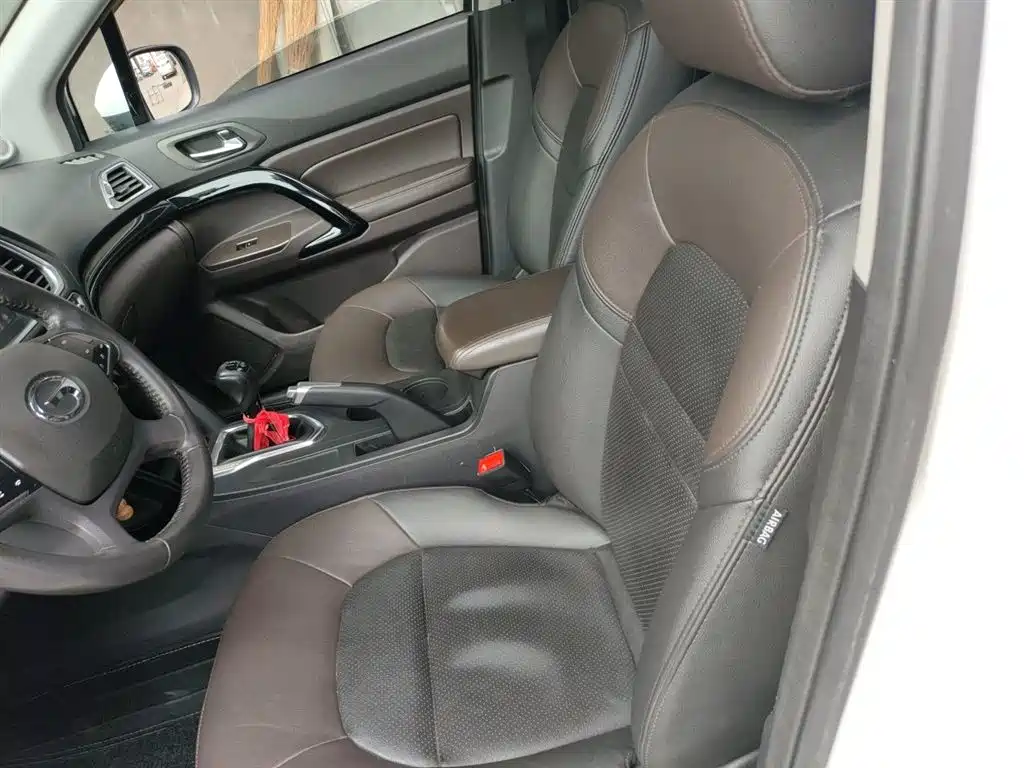 GAC Trumpchi Trumpchi GS4 2016 235T Manual Luxury Edition фото 8