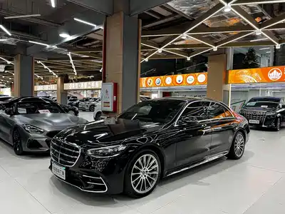 Mercedes-Benz S