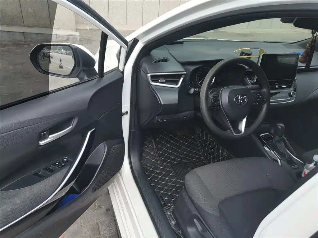 Toyota Levin 2022 Dual Engine 1.8H E-CVT Luxury Edition фото 12