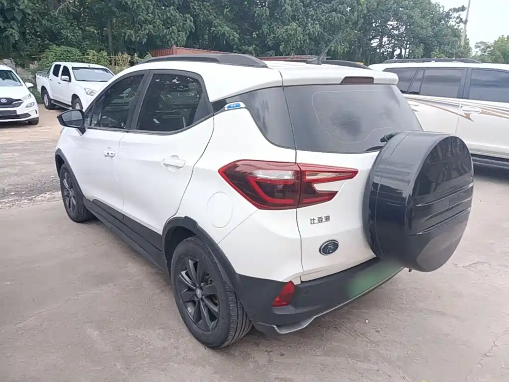 BYD Yuan New Energy 2019 2019 EV360 Smart Connect Premium Edition