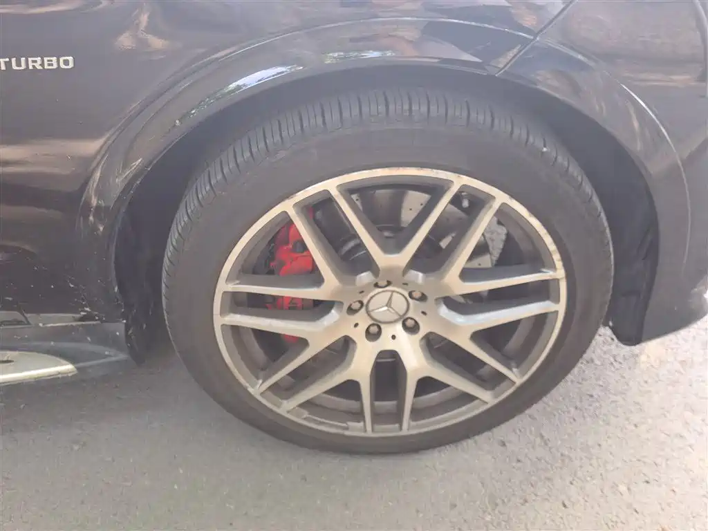 Mercedes-Benz GLE AMG 2015 AMG GLE 63 S 4MATIC фото 8