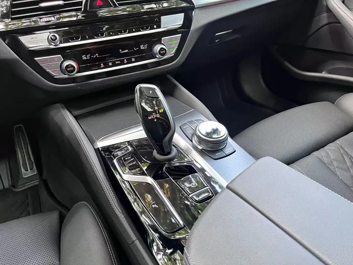 BMW 5 Series (Import) 2023 2022 Facelift 525i M Sport Package