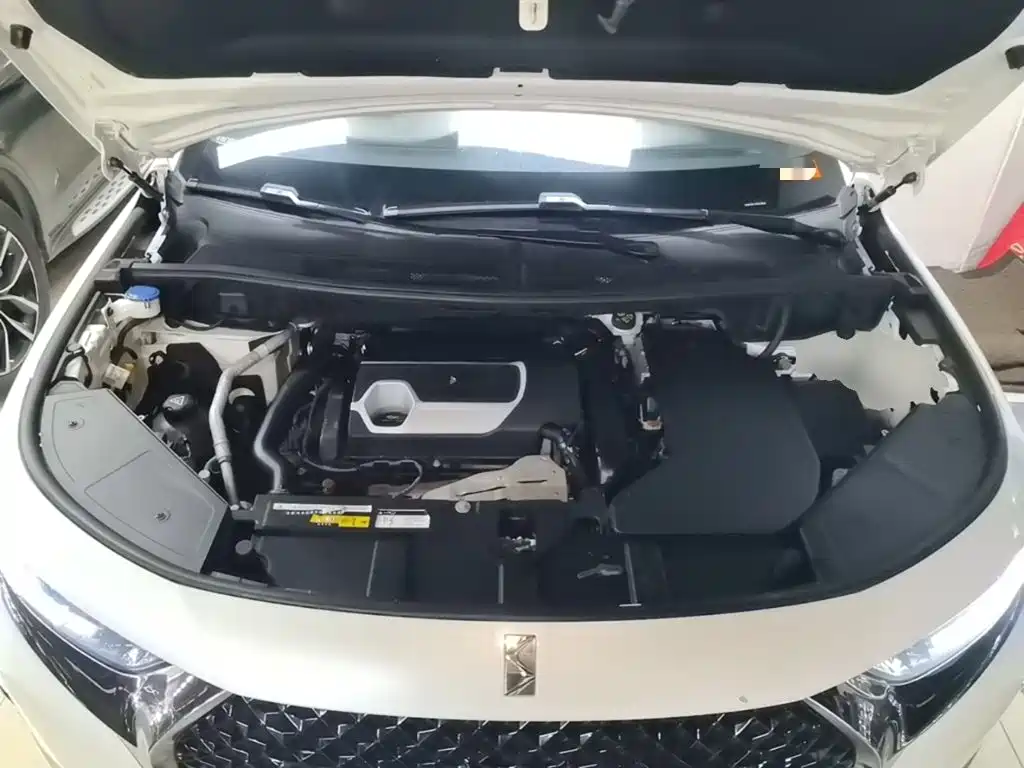 DS 7 2019 2018 45THP Rivoli Pioneer Edition