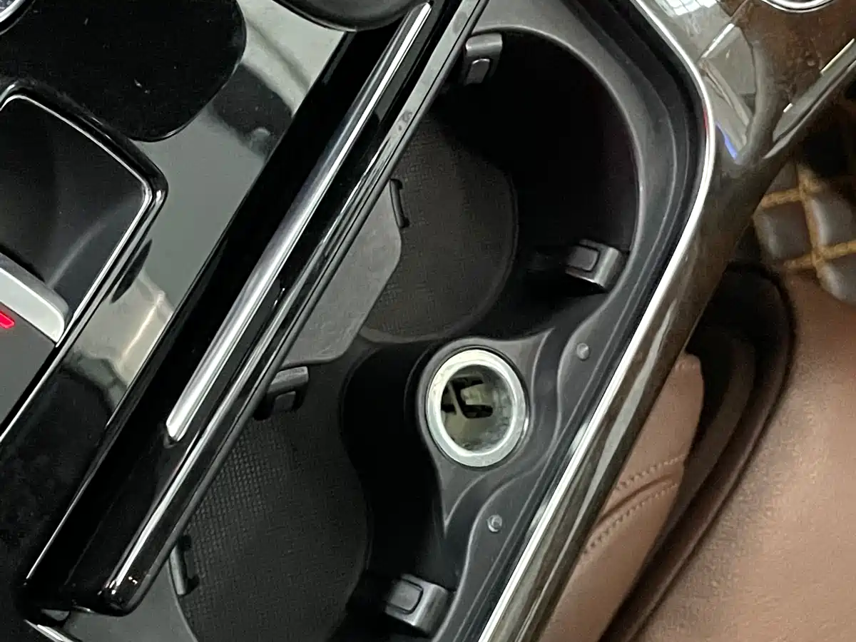 Audi A8 2016 A8L 45 TFSI quattro Comfort фото 25