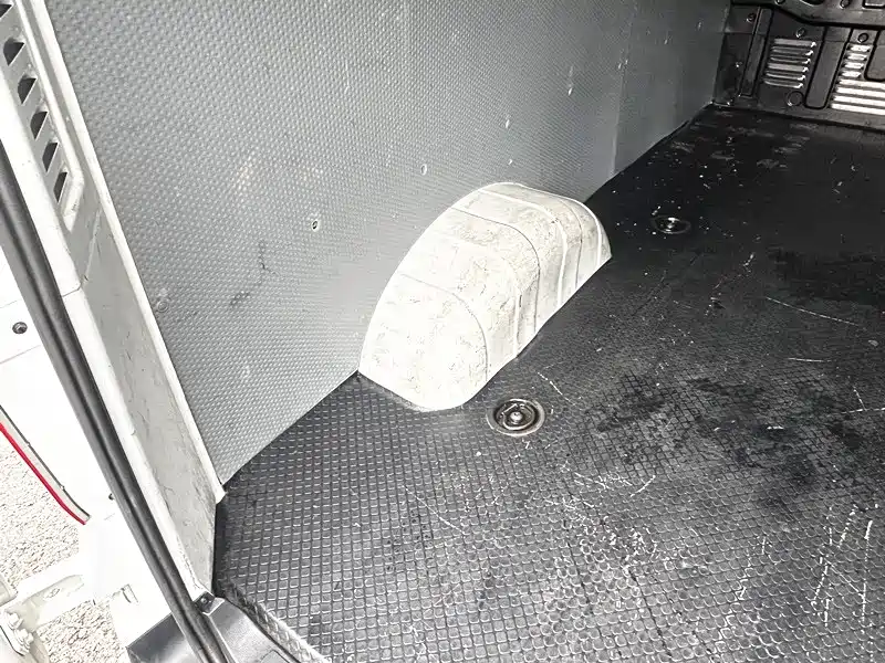 SAIC MAXUS CHASE EV30