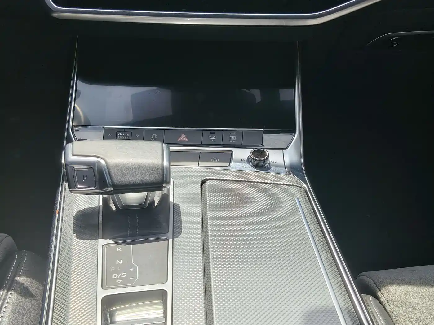 Audi A6L 2021 45 TFSI Exclusive Sport фото 5