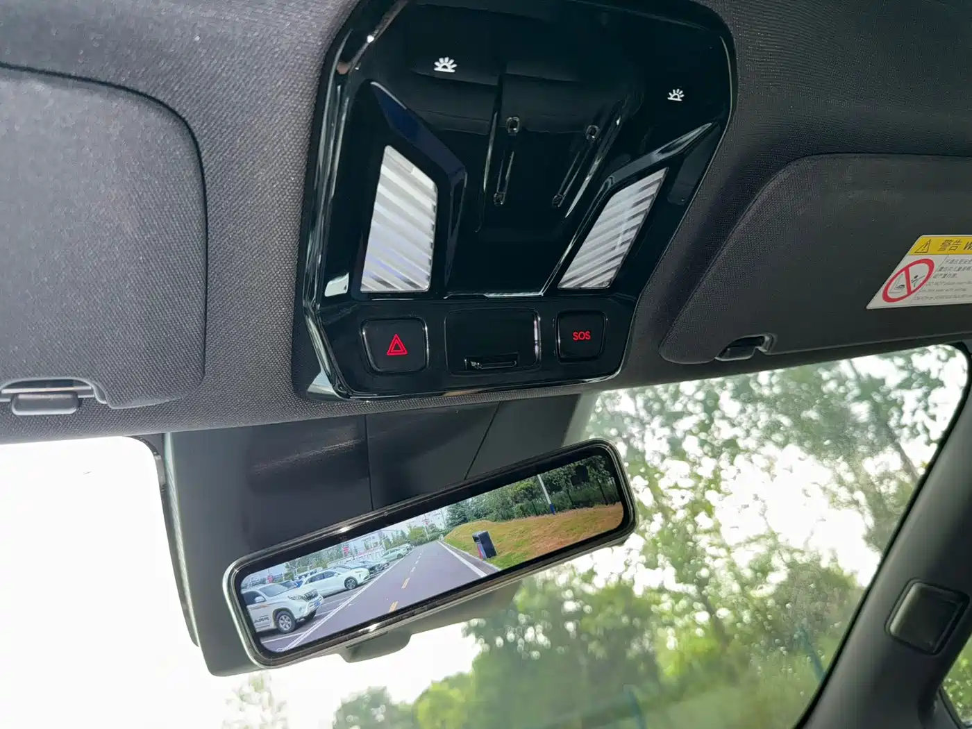HiPhi Y 2023 2023 560km Pioneer Edition