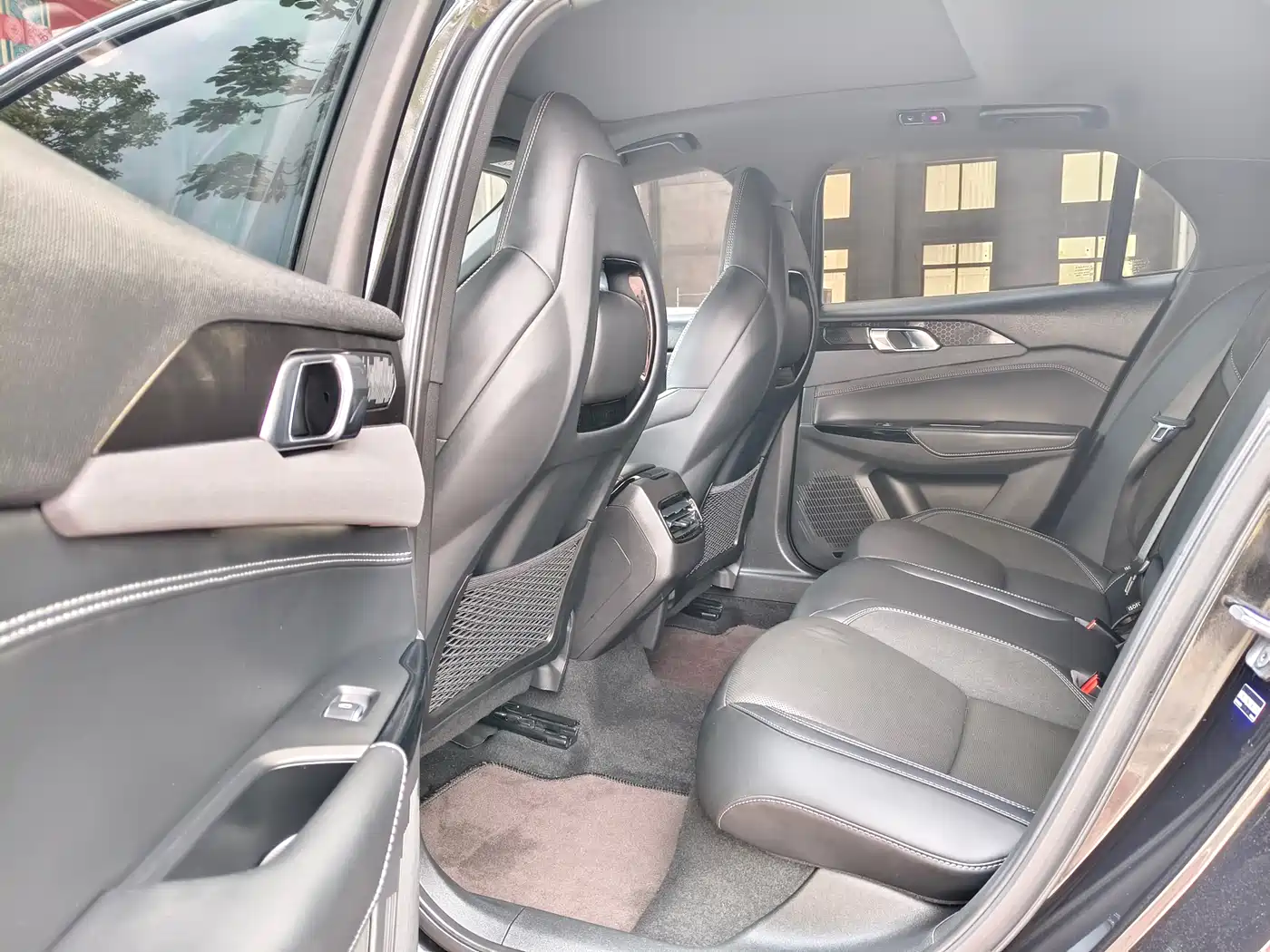 Lynk & Co 03 2021 2.0TD Auto Jin Pro фото 6