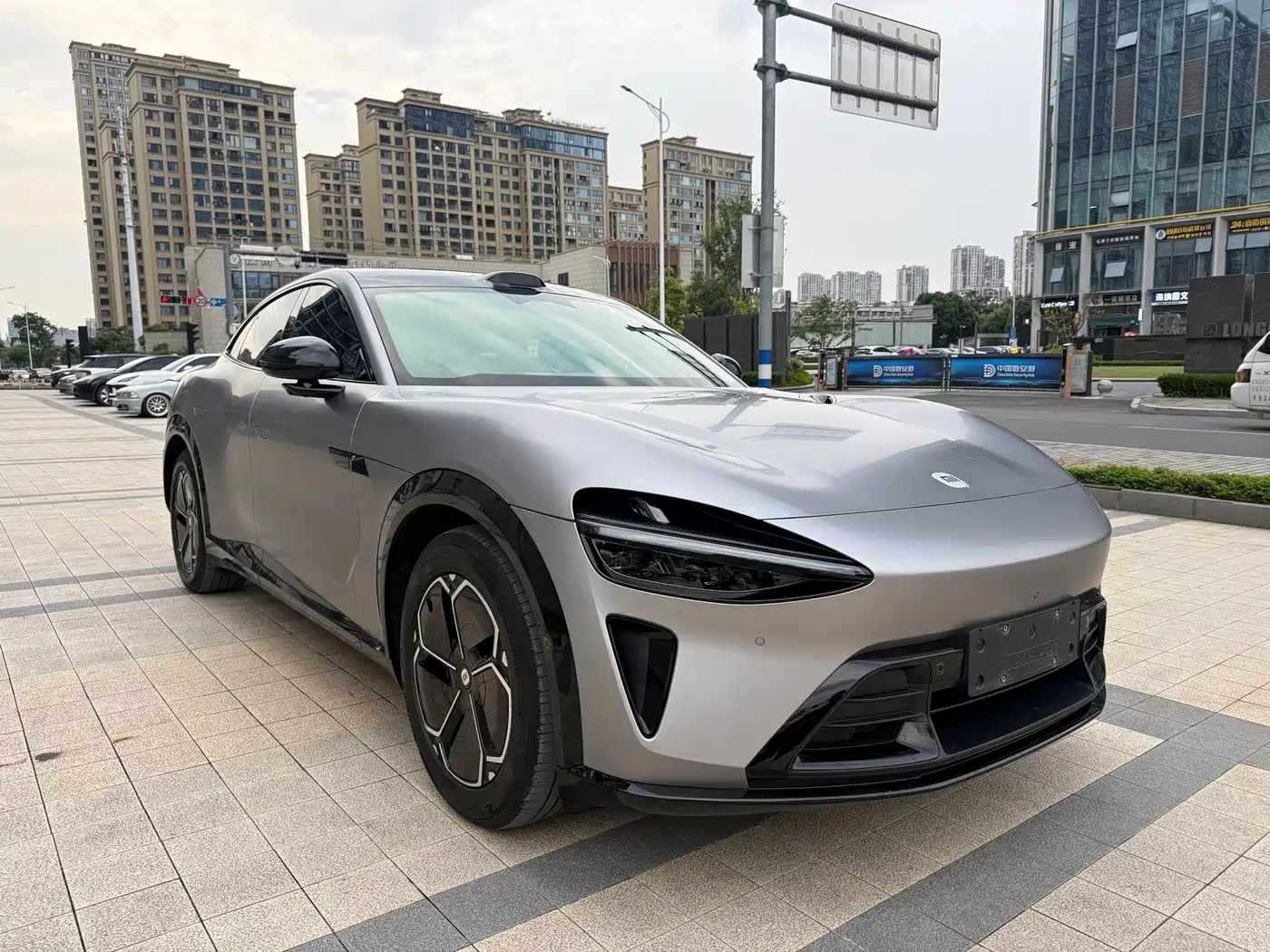 Xiaomi Auto Xiaomi YU7 2025 Extended Range AWD Pro фото 3