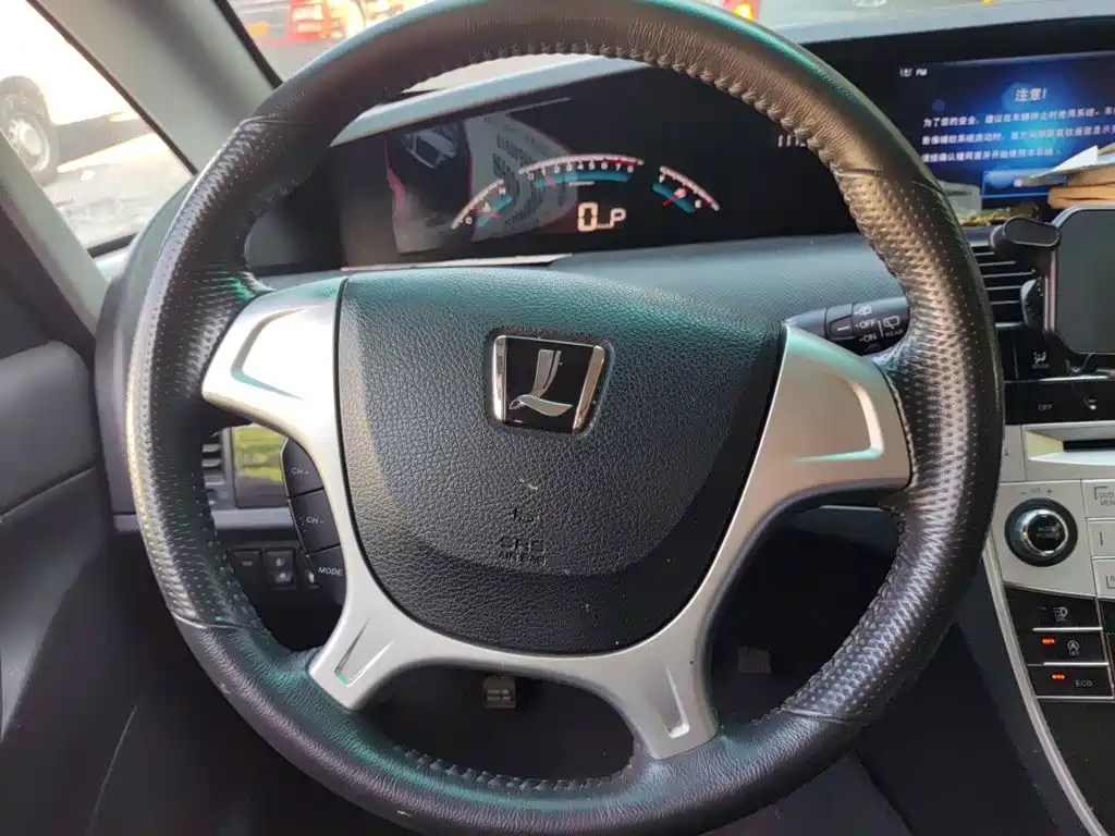 Luxgen Luxgen7 MPV 2017 2016 2.0T Comfort
