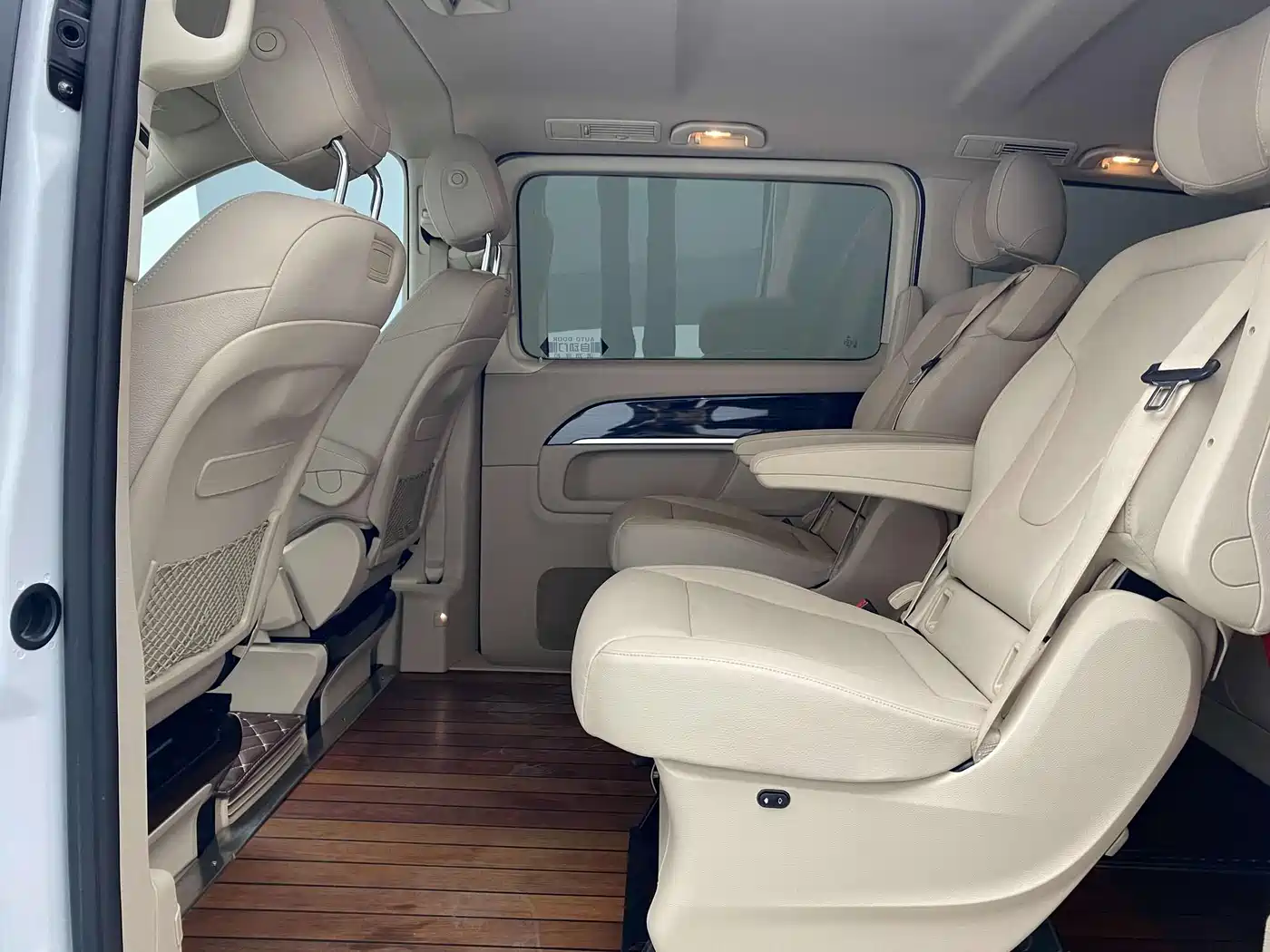 Mercedes-Benz V-Class 2016 V 260 Navigator фото 17