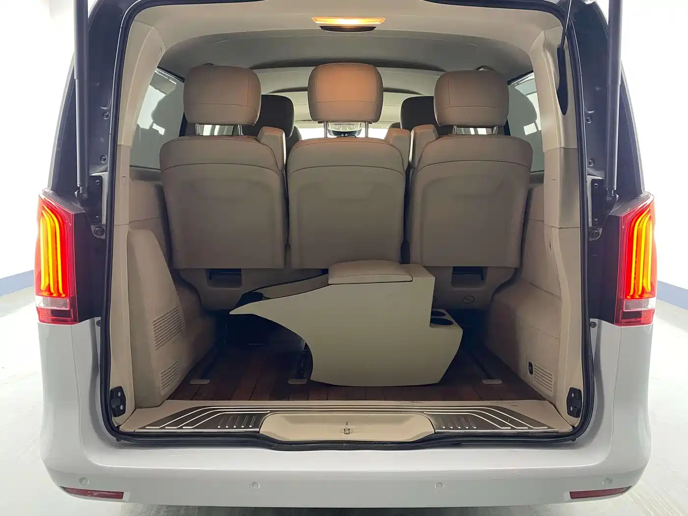 Mercedes-Benz V-Class 2016 V 260 Navigator фото 9