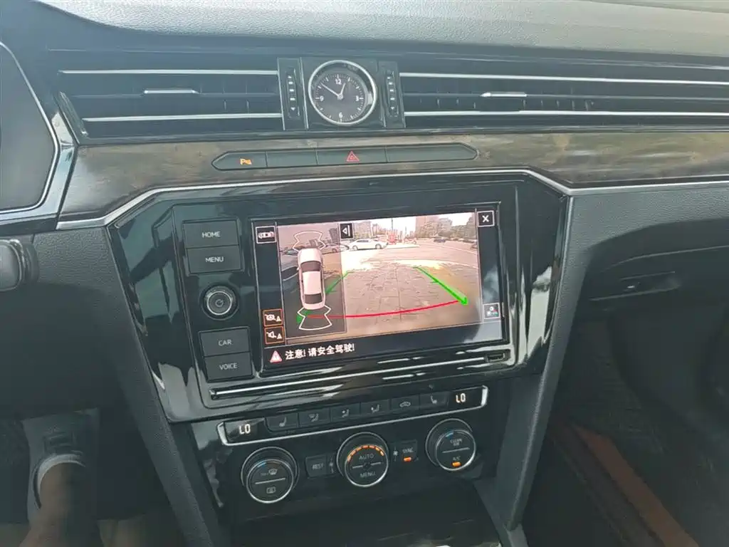 Volkswagen Magotan 2019 330TSI DSG Luxury Class China VI фото 13