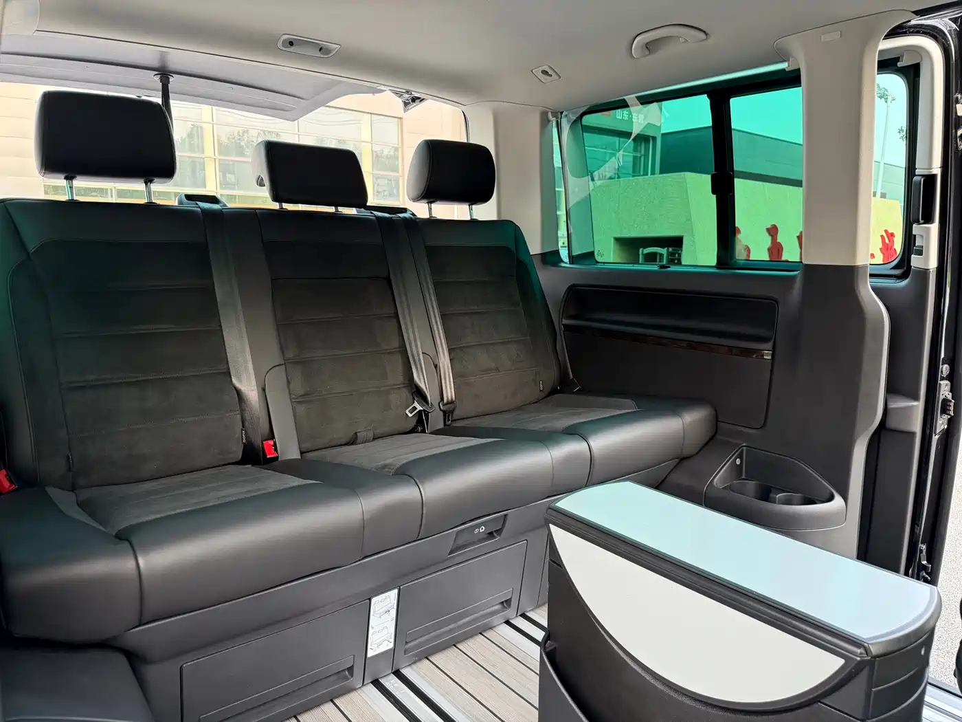 Volkswagen Multivan 2020 2019 2.0TSI 4WD Premium 7-seater