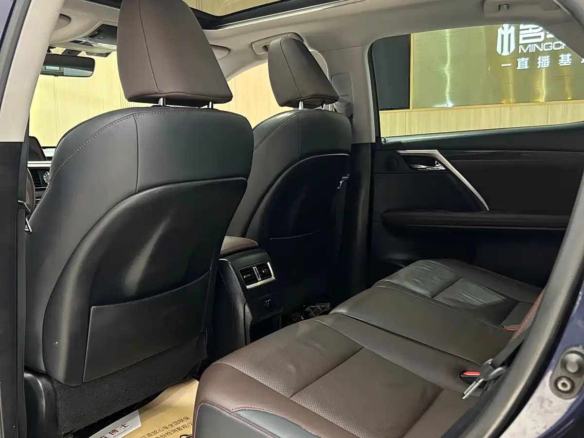 Lexus RX 2016 300 4WD Elegance Edition (China V) фото 10