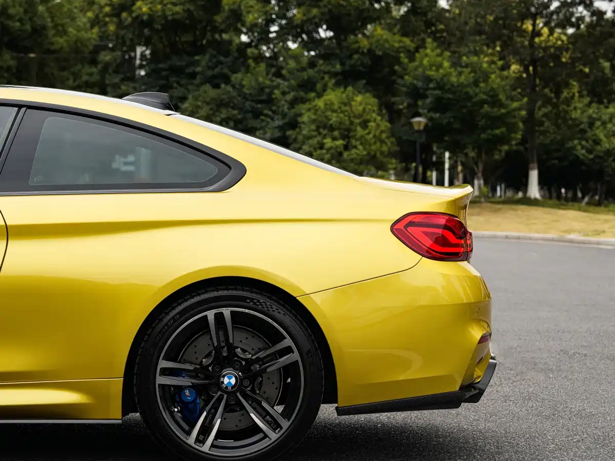 Фото 8 - BMW M4
