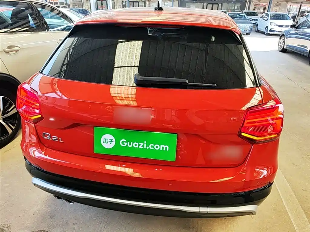 AUDI Q2L