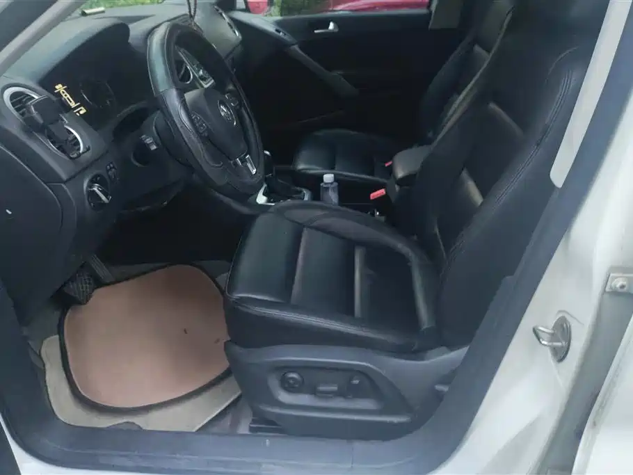Volkswagen Tiguan 2012 1.8TSI Automatic 2WD Trend Edition фото 9