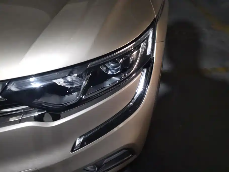 Renault Koleos 2018 2018 2.0L 2WD Luxury Edition