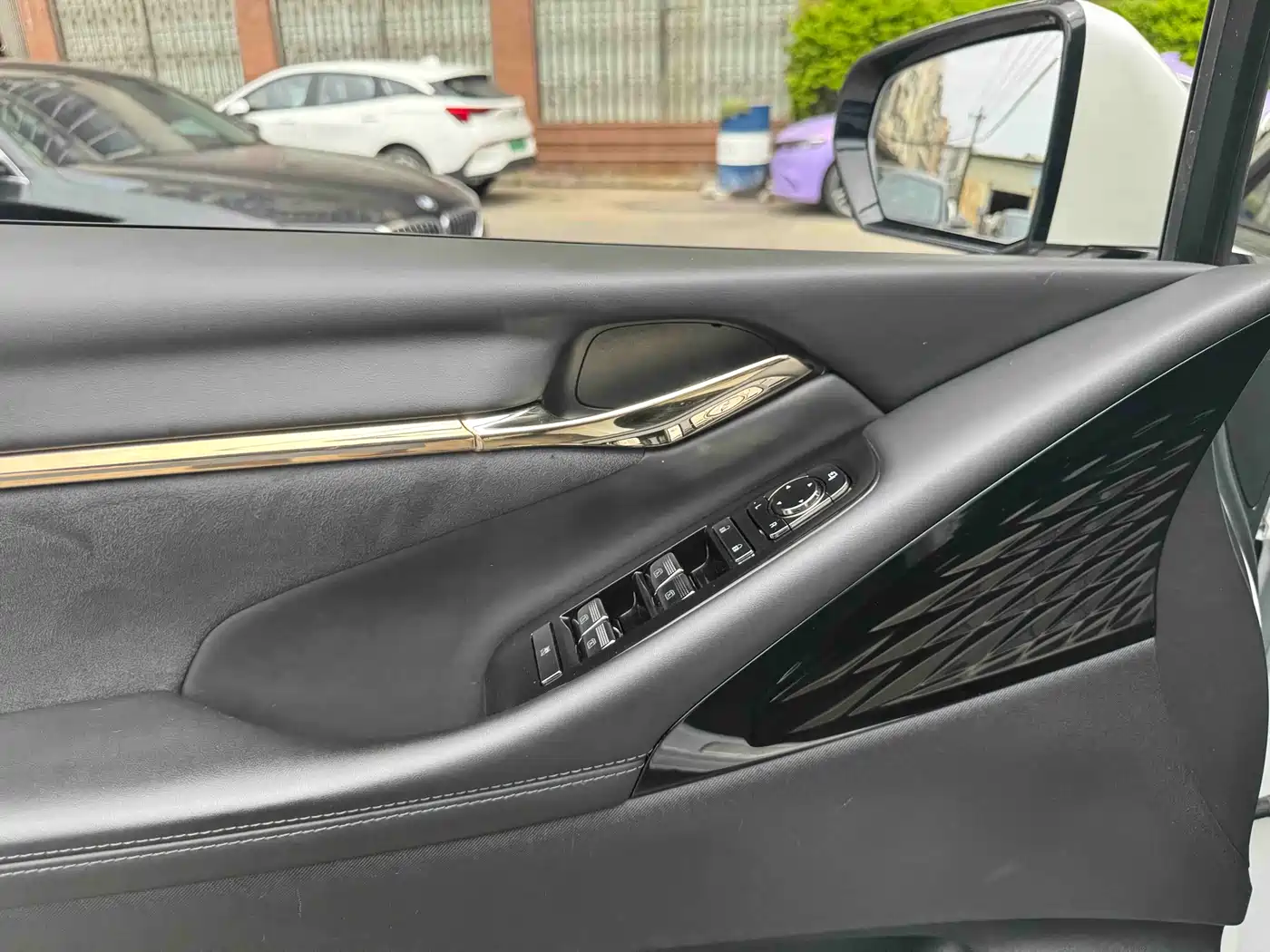 GAC Trumpchi Trumpchi E9 2023 E9 MAX фото 23