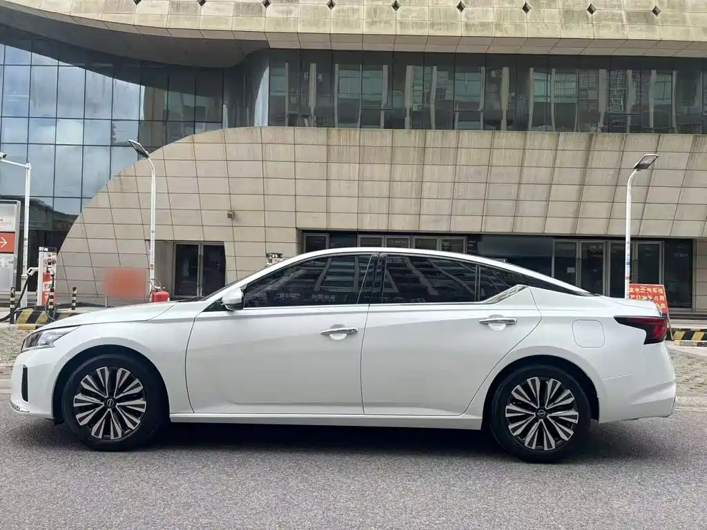 Nissan Teana 2024 2022 2.0L XL-TLS Comfort Edition