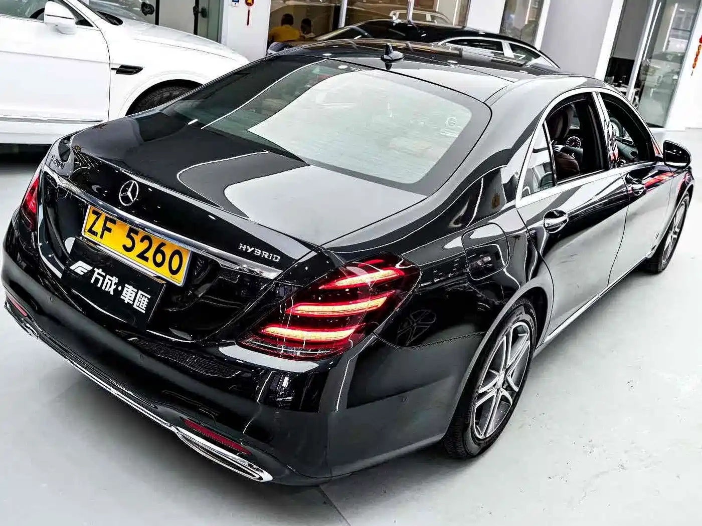 Mercedes-Benz S-Class 2014 S 400 L HYBRID фото 8