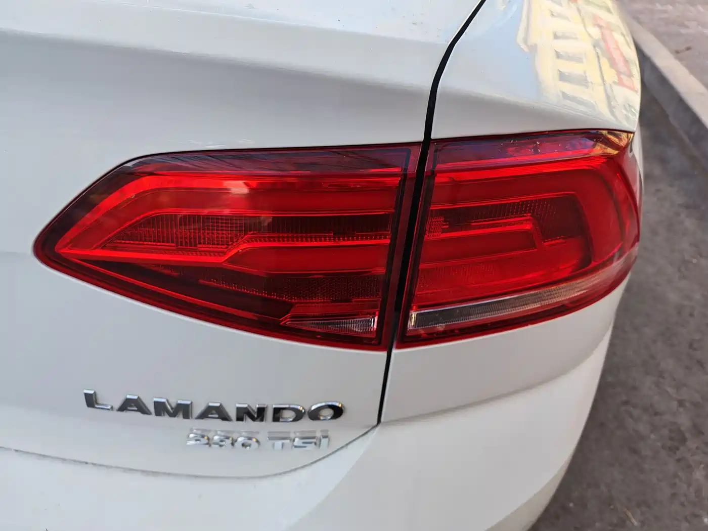 Volkswagen Lamando 2017 230TSI DSG Trend Edition фото 14