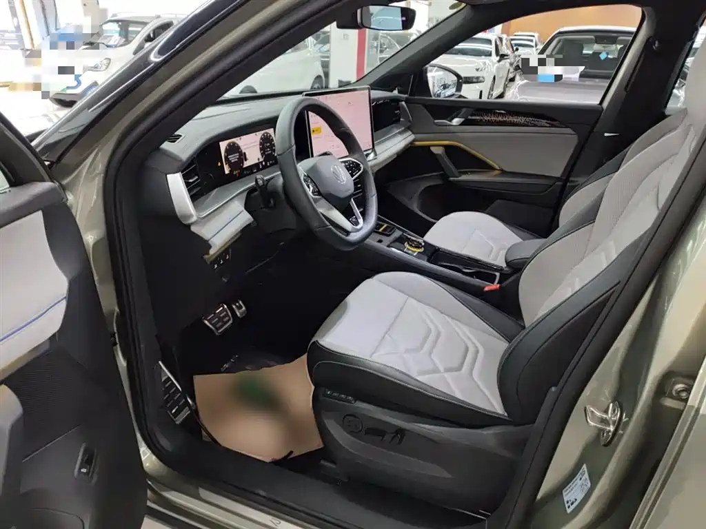 Volkswagen Tayron 2025 Tayron L 380TSI 4WD Luxury фото 12