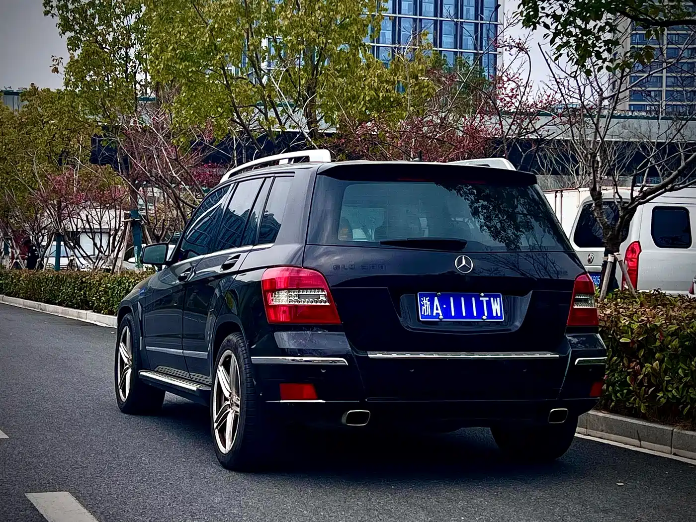 Mercedes-Benz GLK-Class (Import) 2011 GLK 300 4MATIC Luxury фото 6