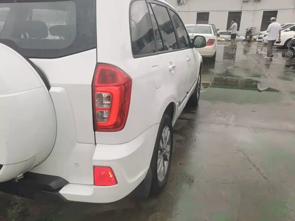 Chery Tiggo 3 2016 2016 1.6L CVT Smart Edition