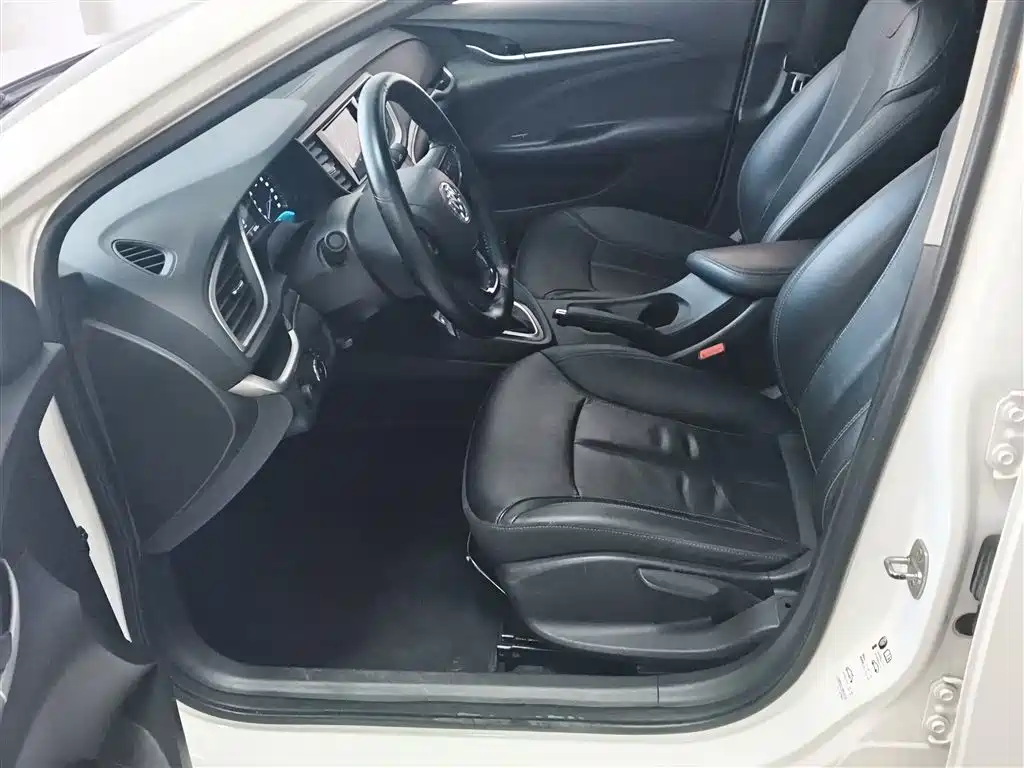 Buick Excelle 2019 18T Auto Connected Elite China VI фото 11