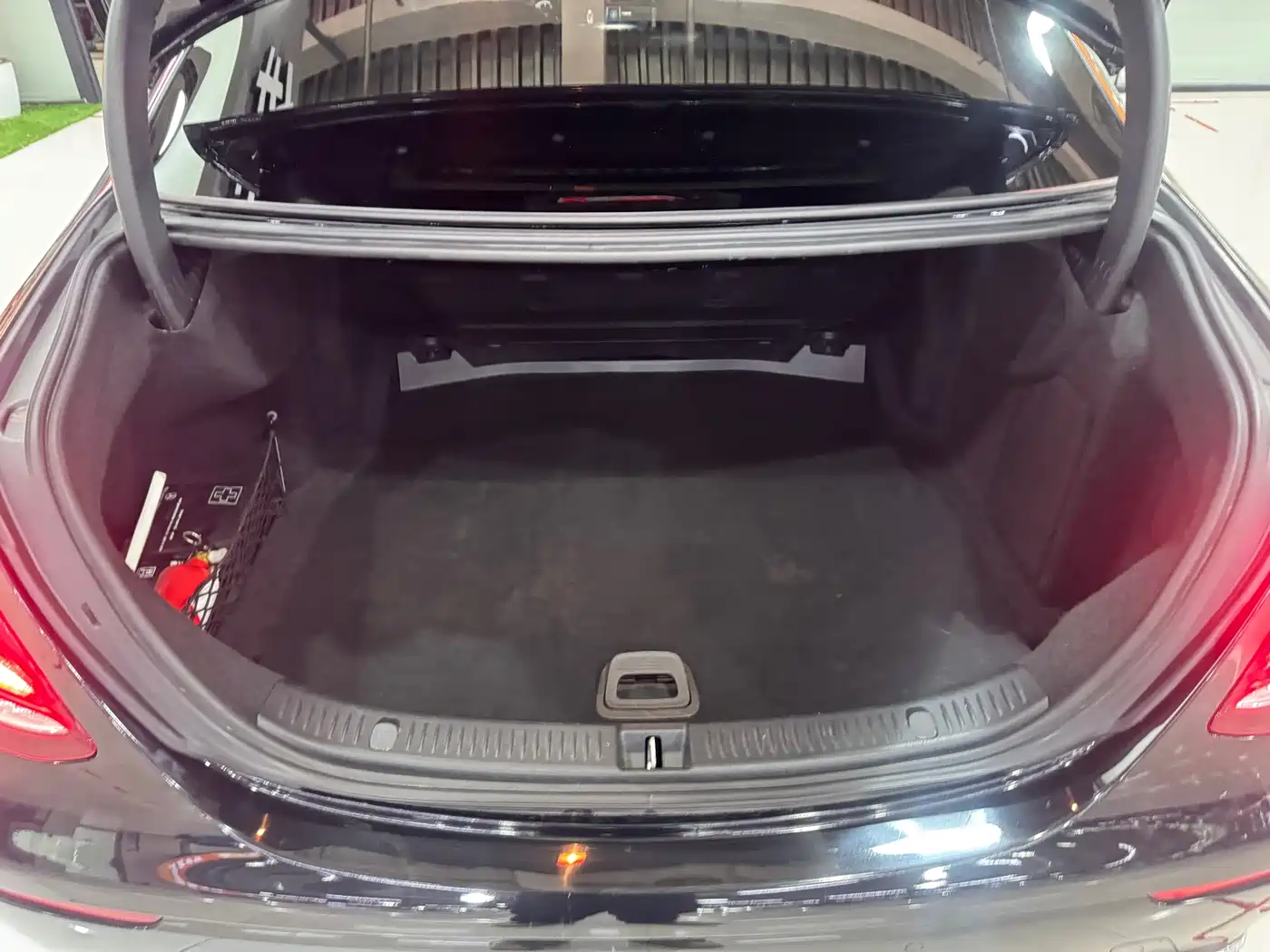 Mercedes-Benz E-Class 2016 E 300 L Luxury фото 22