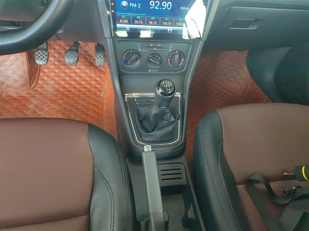 Volkswagen Bora 2019 Facelift Bora Legend 1.5L Manual Fashion Type China VI фото 7