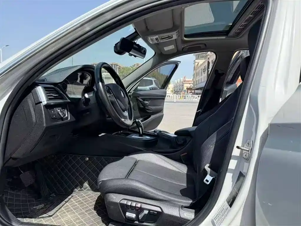 BMW 3 Series 2019 320Li Fashion Type фото 7