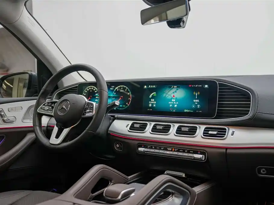 Mercedes-Benz GLE 2023 GLE 450 4MATIC Fashion фото 8