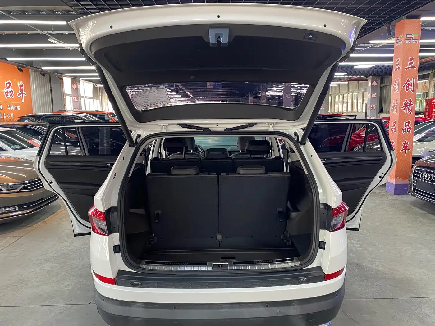 Škoda Kodiaq 2018 TSI380 7-seat AWD Flagship фото 13