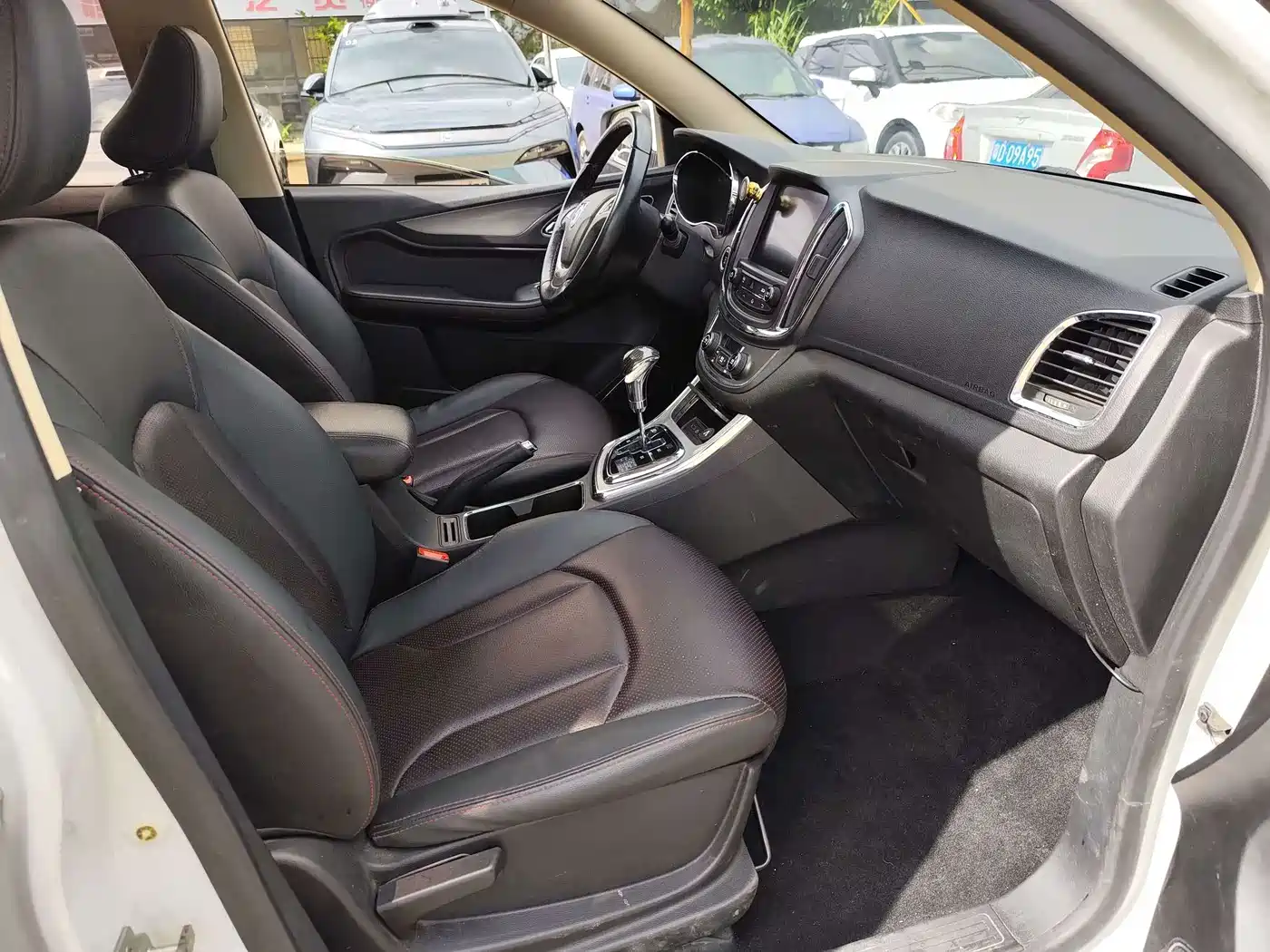 2017 Baojun 560