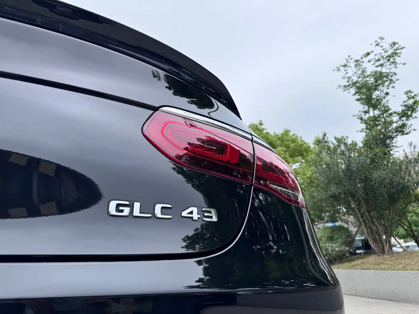 MERCEDES-BENZ GLC COUPE AMG